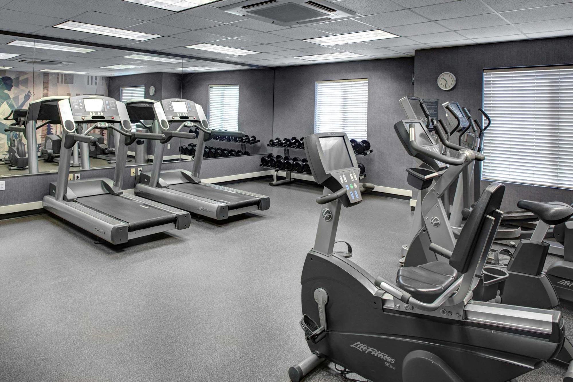 Hyatt House Fishkill-Poughkeepsie Hotell Eksteriør bilde