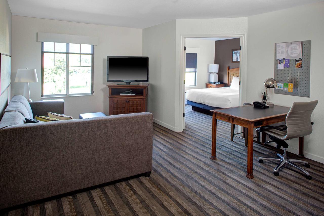 Hyatt House Fishkill-Poughkeepsie Hotell Eksteriør bilde